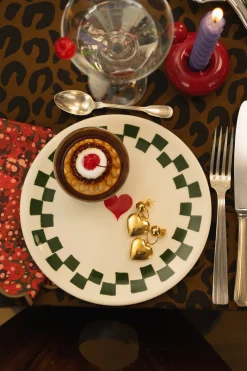 LOT DE 2 ASSIETTES ELIZA CHESS