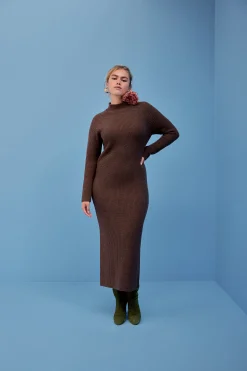 ROBE ROBYN MARRON GLACE