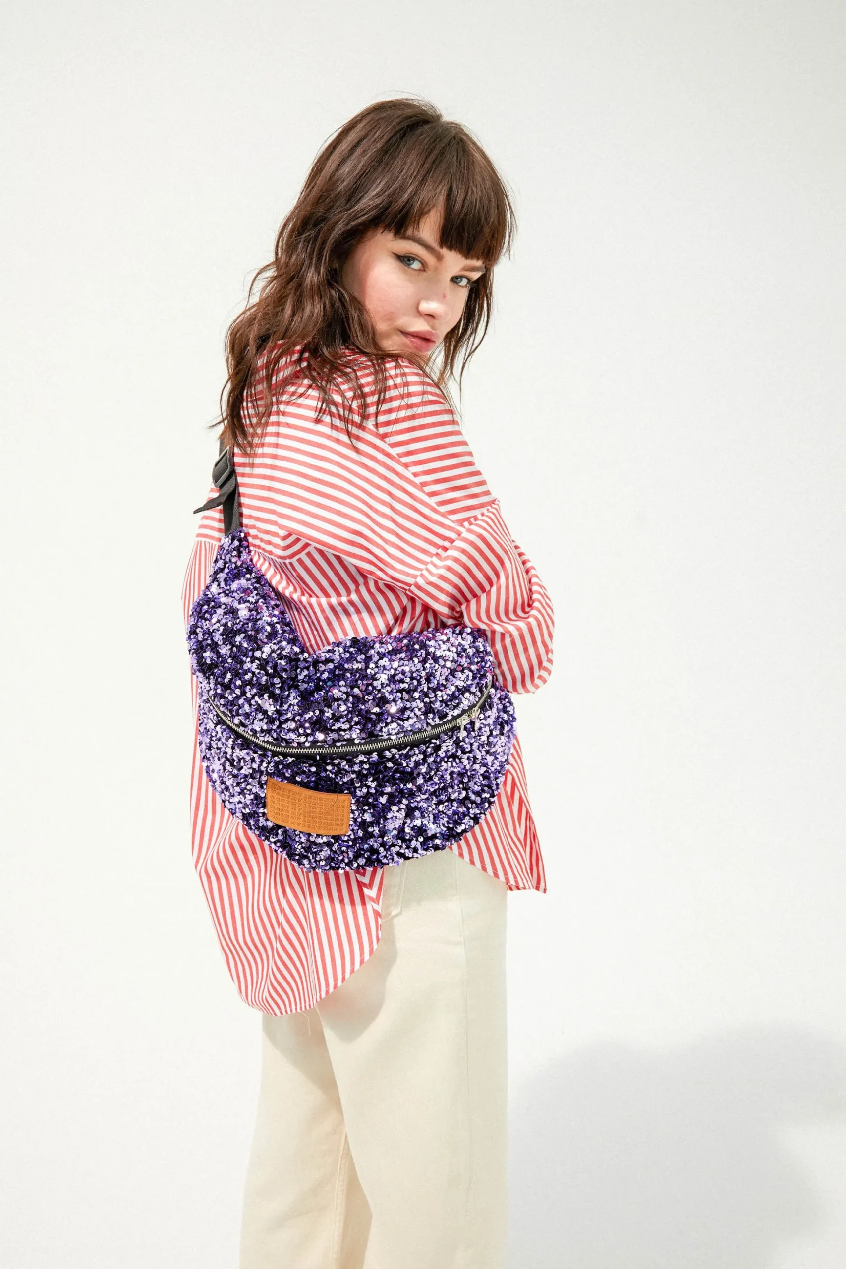 SAC BANANA SEQUINS LILAS