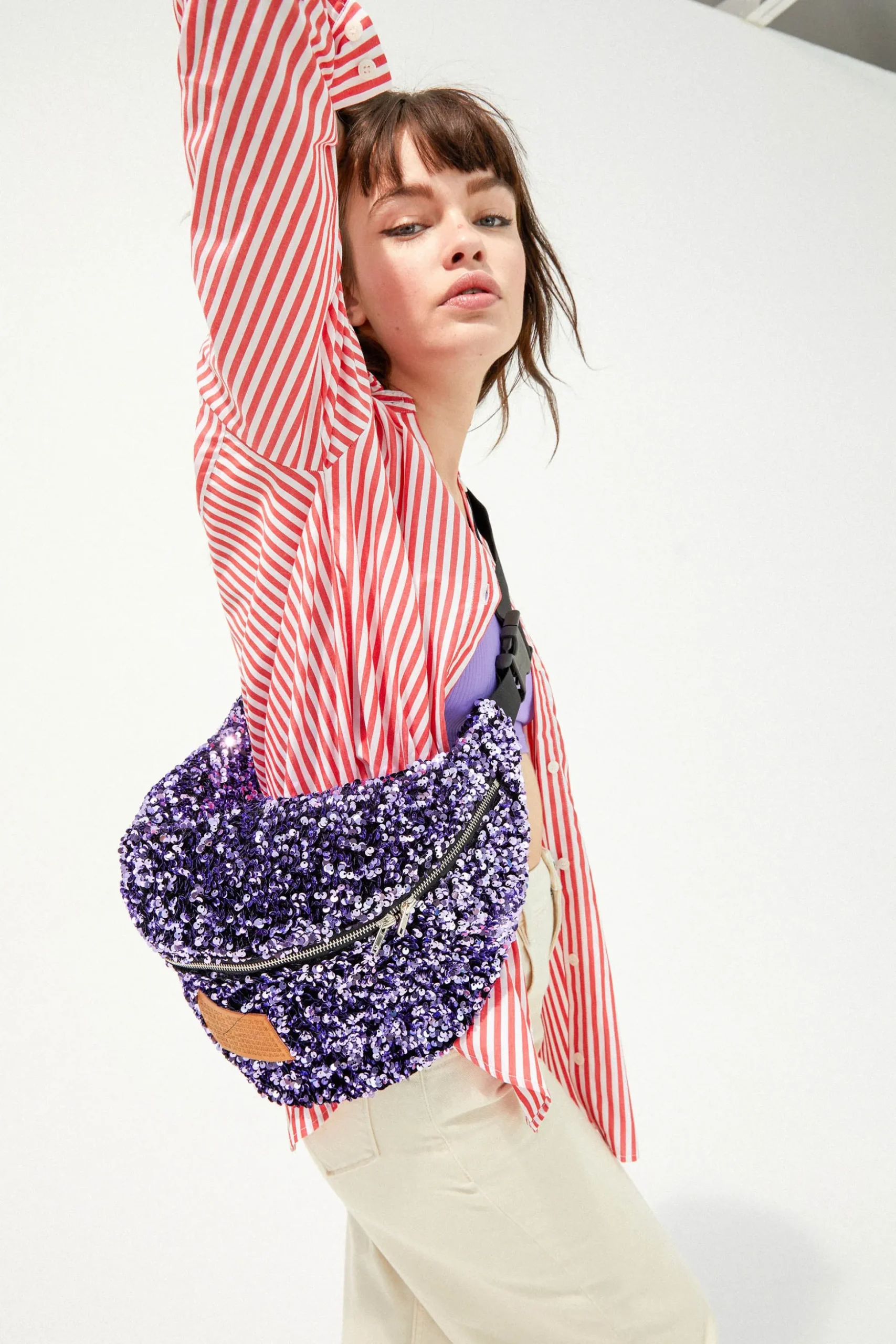 SAC BANANA SEQUINS LILAS