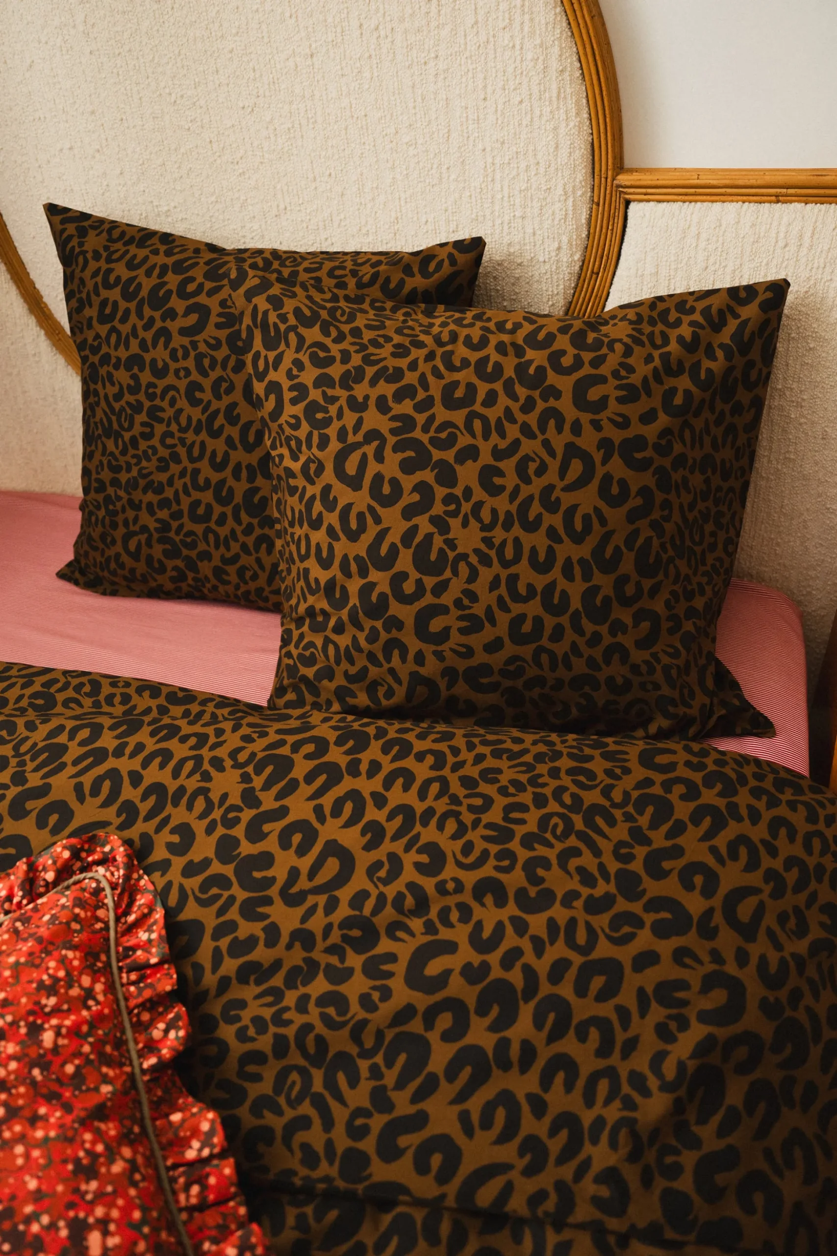TAIE ABBY LEOPARD