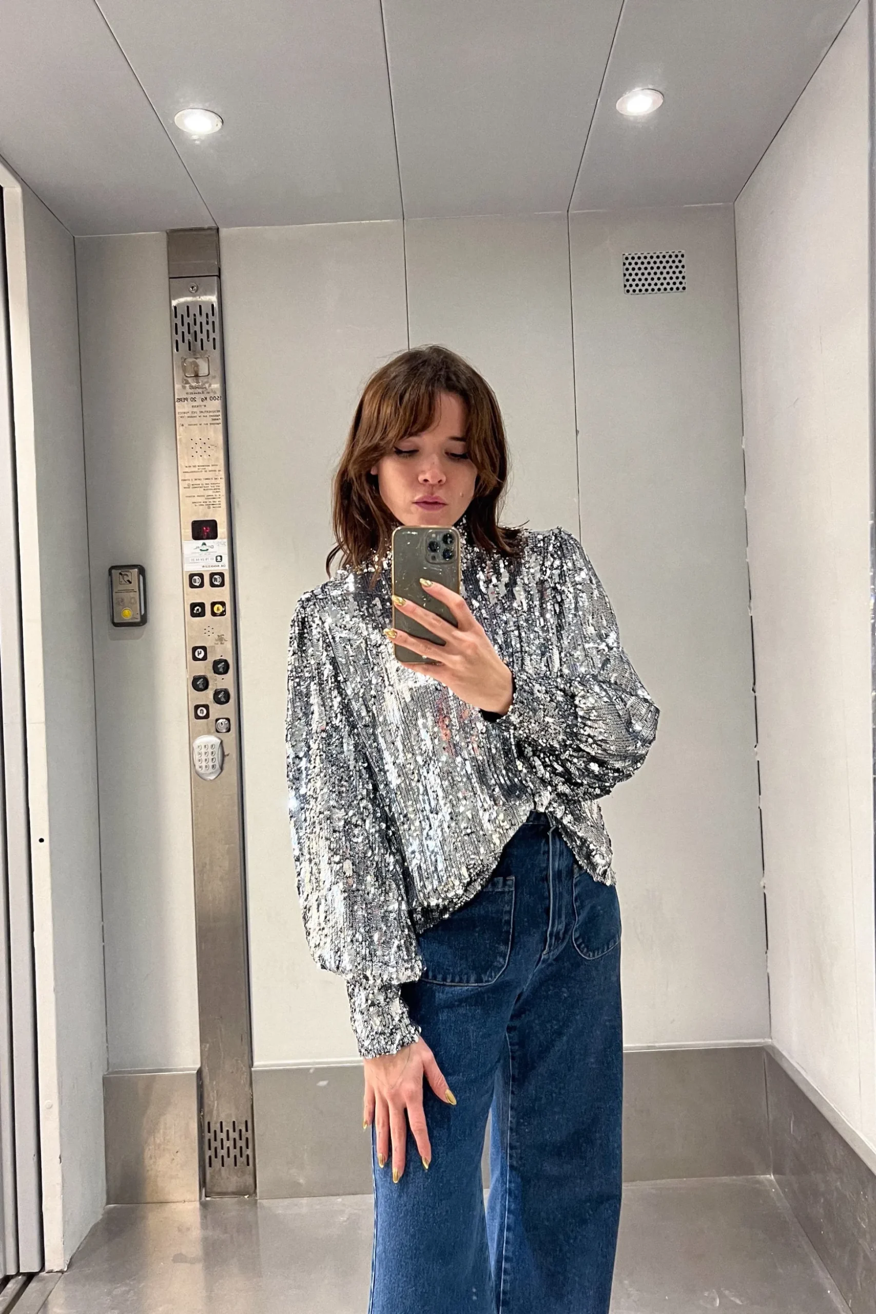 TOP NOAH SEQUINS DISCO